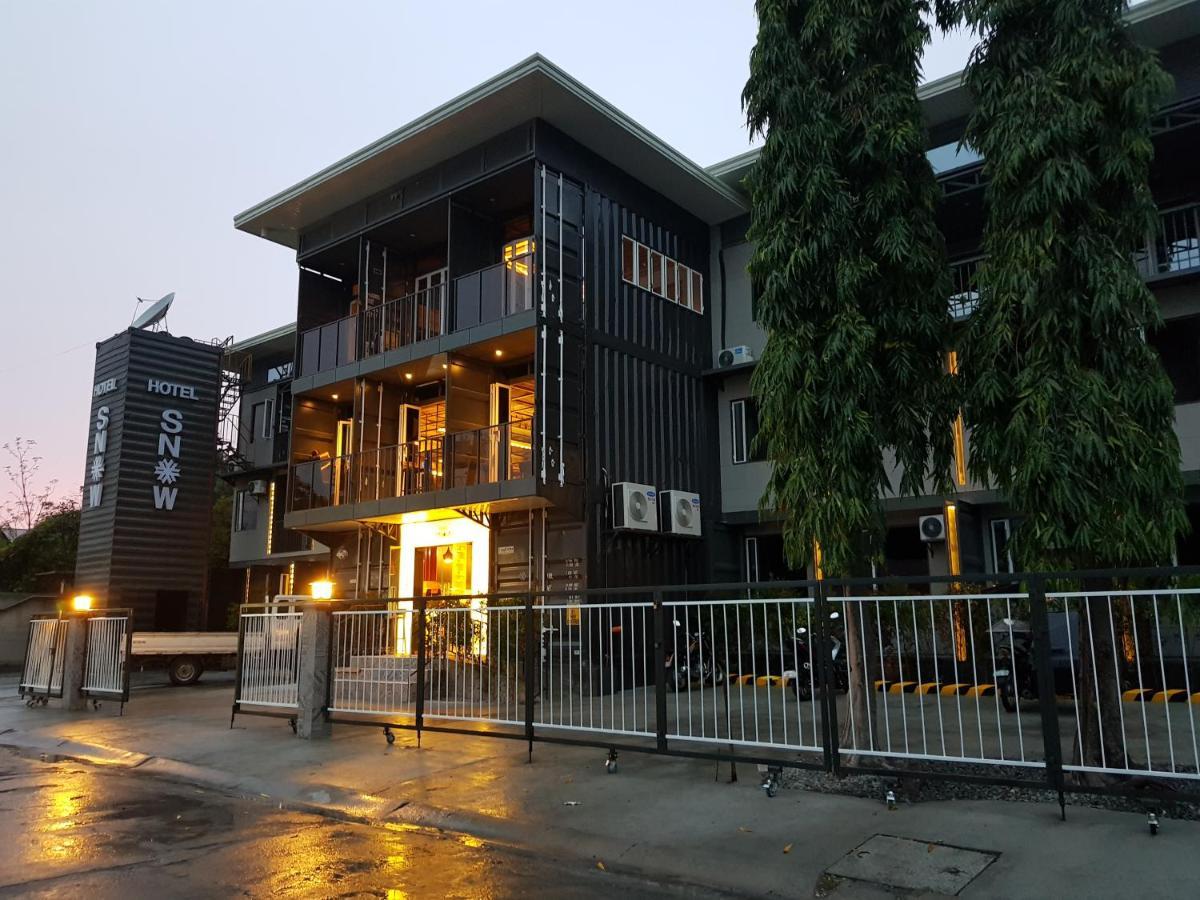 Hotel Snow Angeles Eksteriør billede